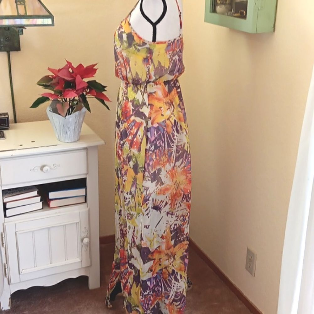 Jessica Simpson Abstract Maxi Dress - Picture 5 of 12